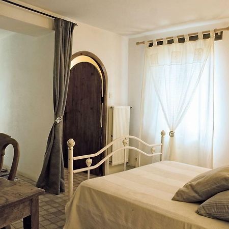 Maison De Dame Tartine Issirac Екстериор снимка