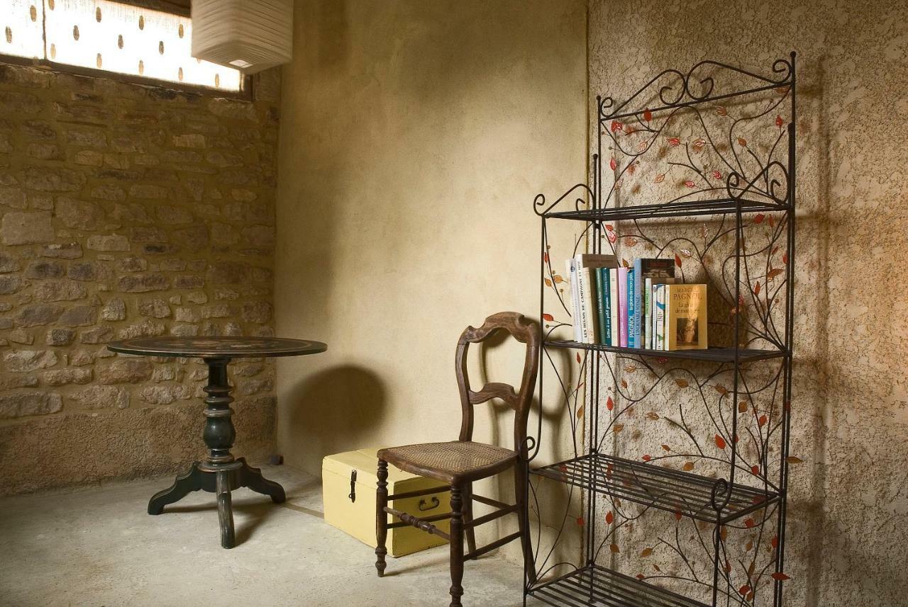 Maison De Dame Tartine Issirac Екстериор снимка