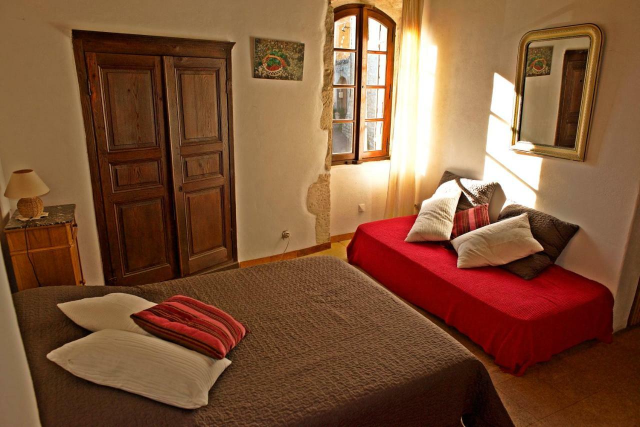 Maison De Dame Tartine Issirac Екстериор снимка